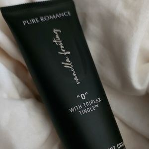 New O Vanilla Frosting